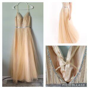 Abby Paris Champagne Formal Dress Women's 4 Prom Pageant Long Ball Gown NWT